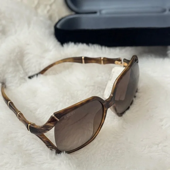 Gucci Tortoiseshell bamboo style oversized Sunglasses / NWT - Picture 6 of 9